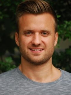 Dr. Simon Meyer